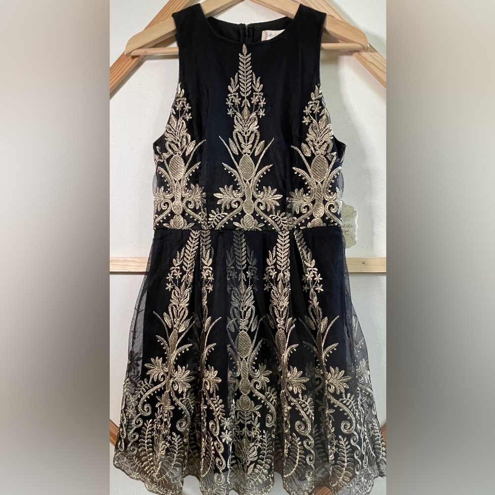 Altar’d State Black and Embroidered Gold Sleeveless Mini Dress Sz M